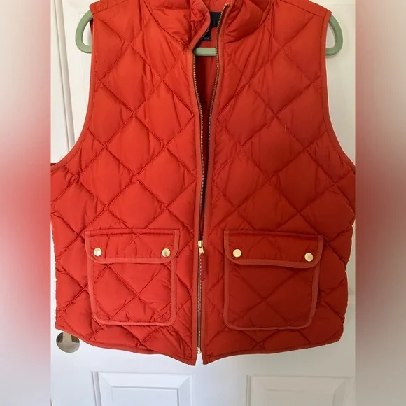 J. Crew Vibrant Orange Quilted Vest - Picture 4 of 5
